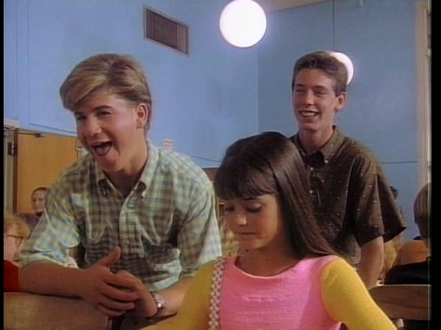 1x01-00152.jpg 1x01-00152.jpg