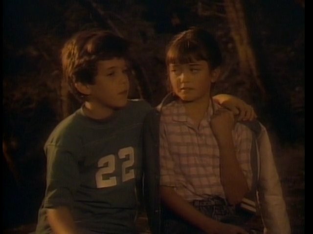 1x01-00243.jpg 1x01-00243.jpg