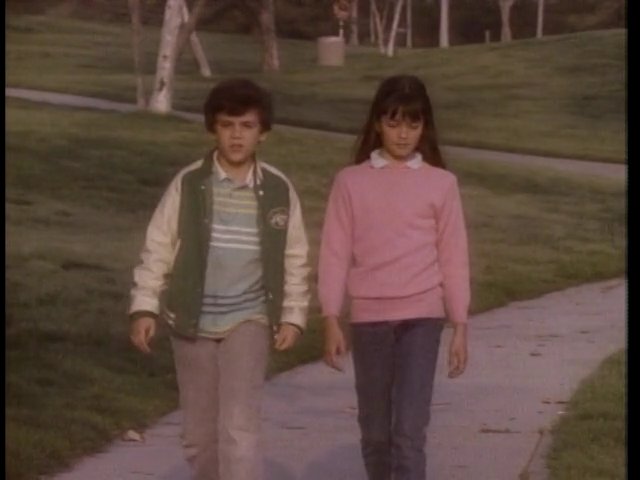 1x02-00135.jpg 1x02-00135.jpg