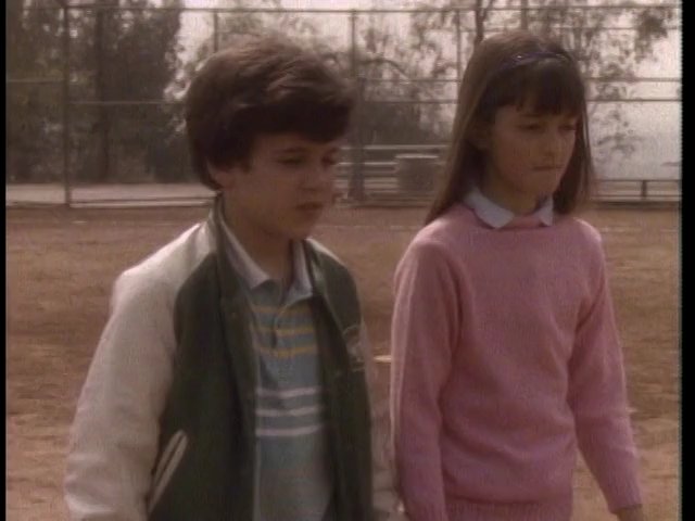 1x02-00163.jpg 1x02-00163.jpg