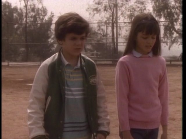 1x02-00173.jpg 1x02-00173.jpg